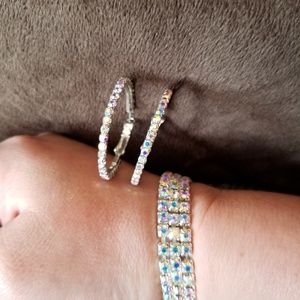 Earring and bracelet set